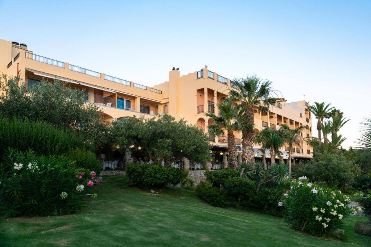 Stella Maris Hotel 4*